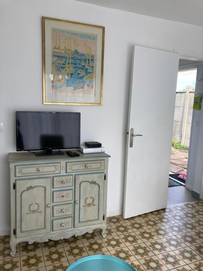 Asteria Villa Ouistreham Buitenkant foto